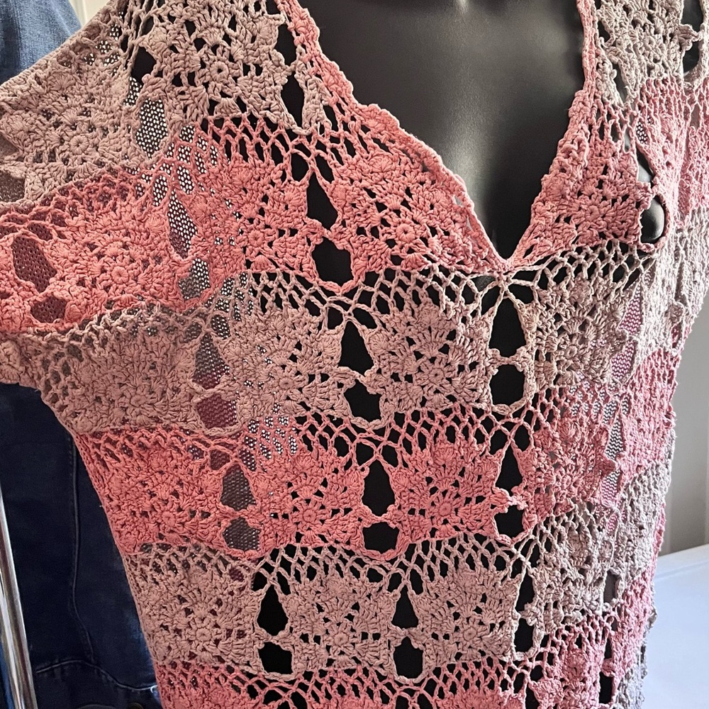 Free People 🌸 Crochet Top size S